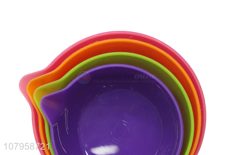 Factory direct sale multicolor food-grade plastic measuring cups