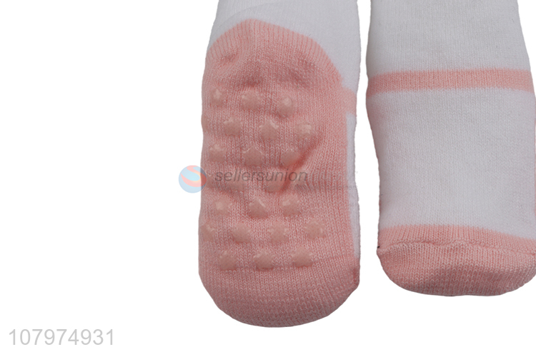 Wholesale women winter non-slip fleece-lined floor socks with grippers