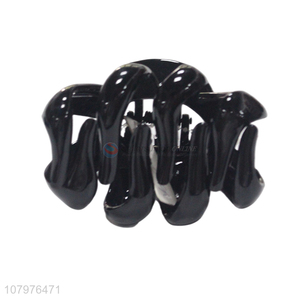 Hot sale black plastic strong hold women hair claw clips wholesale