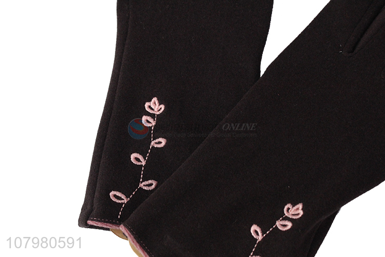 Fashion Flower Embroidery Comfortable Warm Gloves For Women