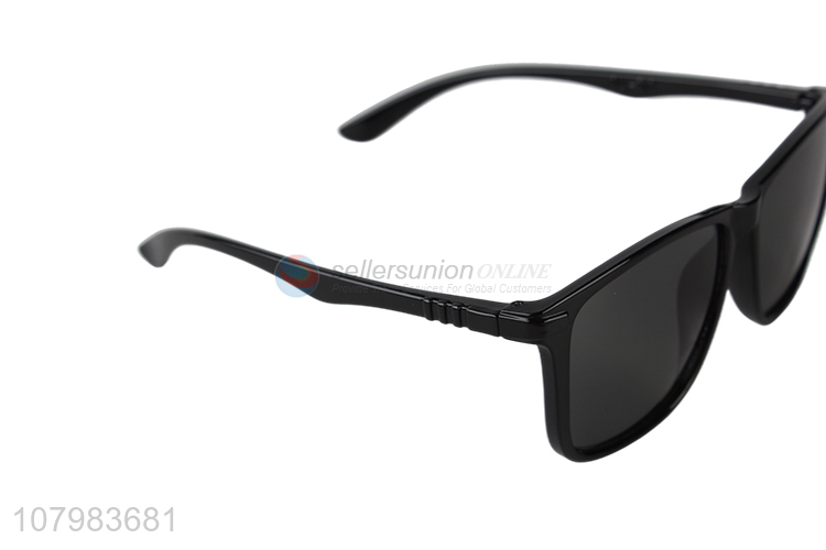 Hot Sale Classic Black Sunglasses Cool Eye Glasses Fashion Sun Glasses