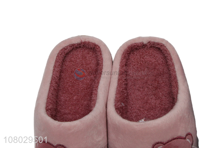 Factory price cute bear embroidery winter slipper short plush women slippers