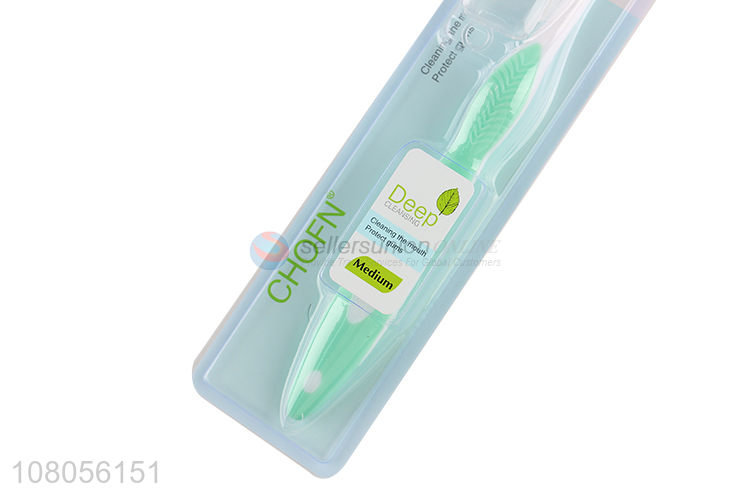 Hot selling green plastic adult soft bristle toothbrush