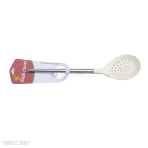 Wholesale from china household kitchen tools strainer