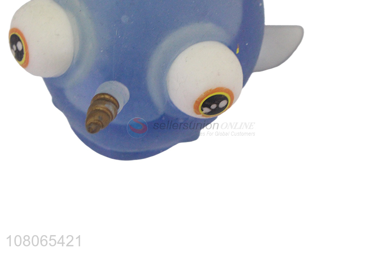 Yiwu export blue big-eyed toy fish universal vent toy