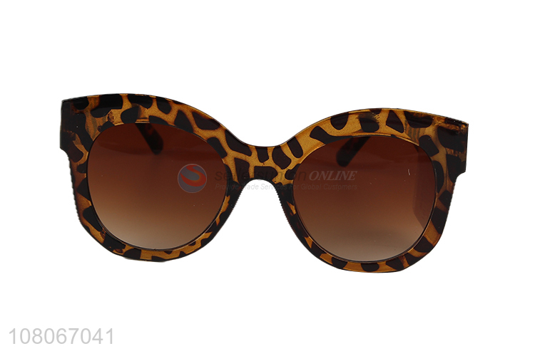 China products classic fashion UV400 protection leopard sunglasses