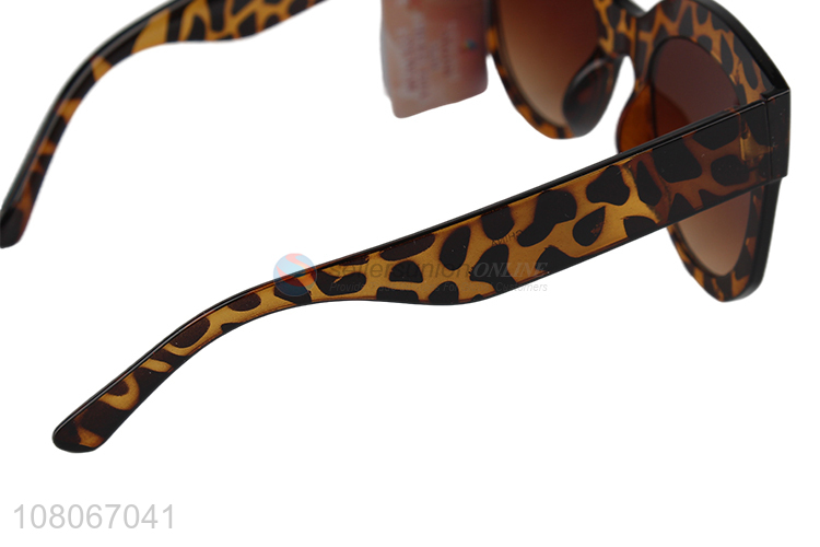 China products classic fashion UV400 protection leopard sunglasses