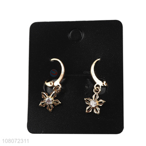 Online wholesale fashion women ear pendants earrings