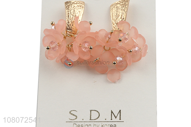 Best quality pink flower shape ear pendant earrings