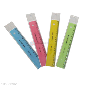 Online wholesale multicolor simple plastic ruler students stationery