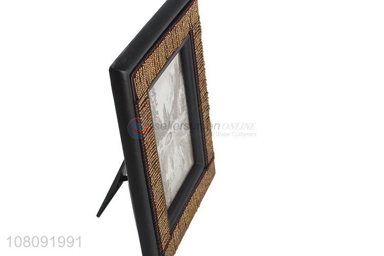 Wholesale newest standing European style retro wooden photo frame