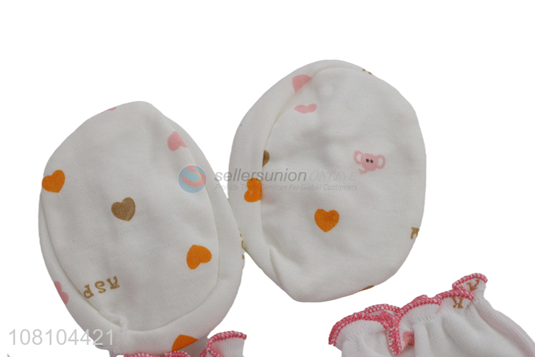 Best Selling Soft Cotton Baby Caps Gloves Foot Muffs Set