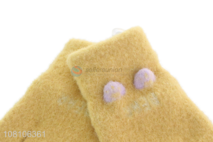 Yiwu direct sale cute girls gloves winter warm gloves