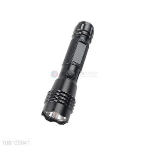 Yiwu market black simple outdoor camping flashlight