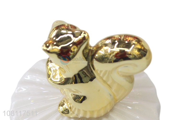 Wholesale ceramic jewelry cases ceramic squirrel trinket box