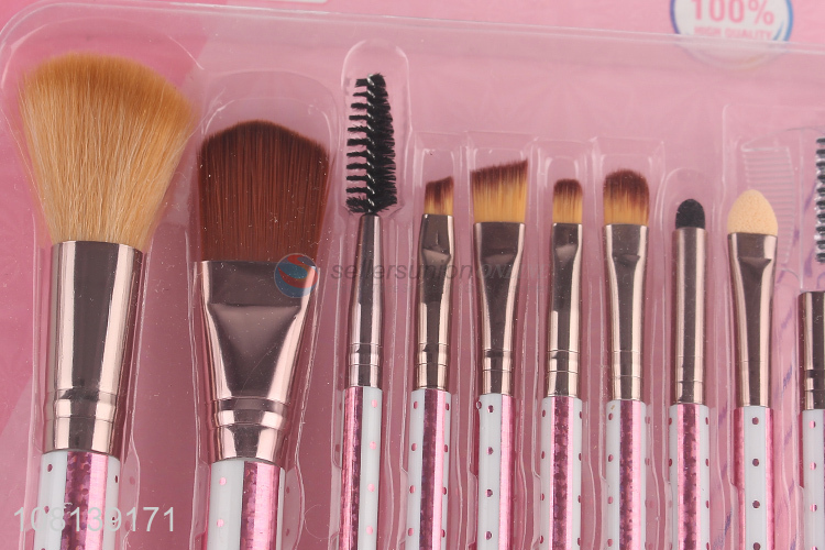 Low price creative ladies makeup brush set wholesale