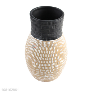 Factory price home ornaments modern ceramic vases for gifts