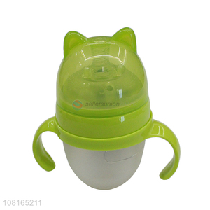 Factory direct sale baby feeding supplies baby bottle with handle