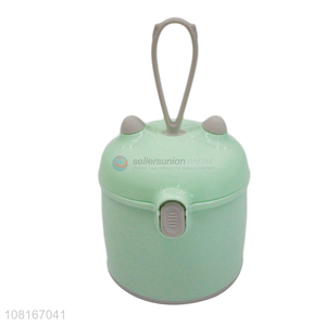 Good quality green portable milk powder container with spoon