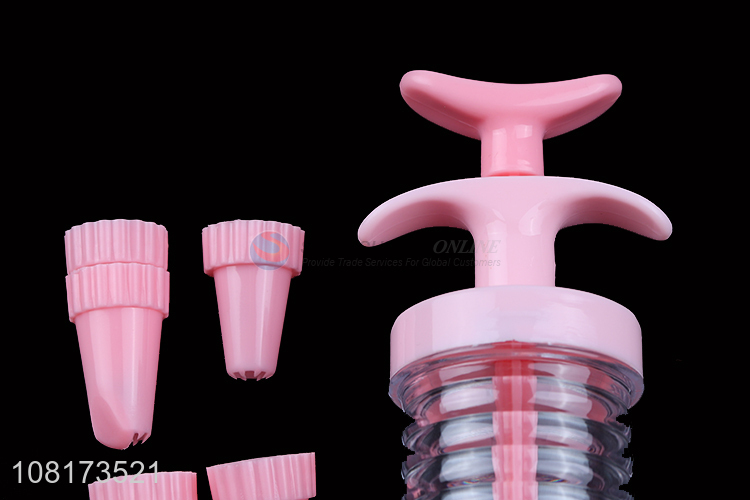 Wholesale Cake Decorating Icing Piping Cream Syringe And Nozzles Set