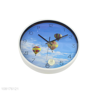 China factory silent non-ticking round hot air balloon wall clock