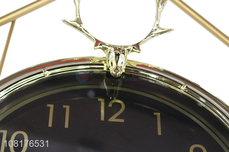 Hot items stylish silent metal frame antler wall clock for decoration
