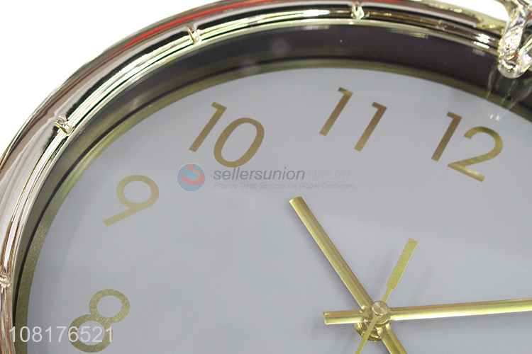 China supplier antler plastic wall clocks silent quartz wall clock