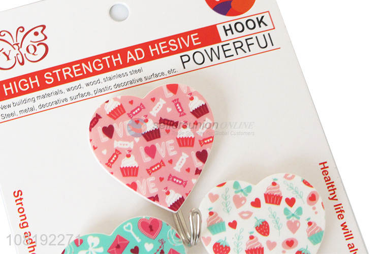 Fashion Heart Shape Sticky Hooks Self Adhesive Hooks Set