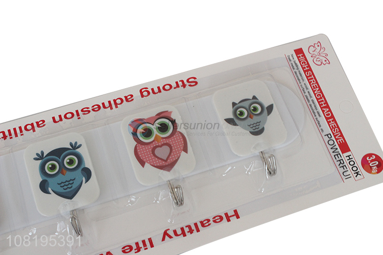 Low price plastic sticky hooks cartoon owl wall hooks