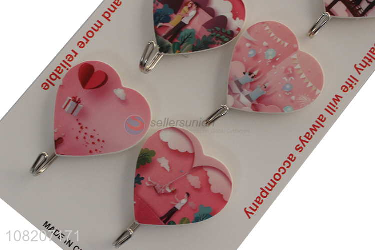 Fashion style heart shape 6pieces wall sticky hooks