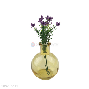 Factory price artificial flower in small glass vase for centrepiece