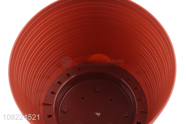 Good quality simple plastic planter flower pots with drainage hole