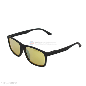 New Design Yellow Eyeglass Outdoor Sunglasses Wholesale