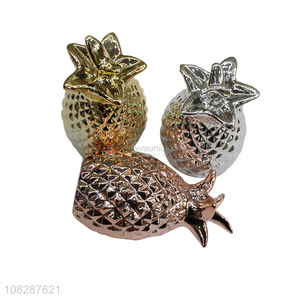 Good price ceramic pineapple statues ceramic table centrepieces