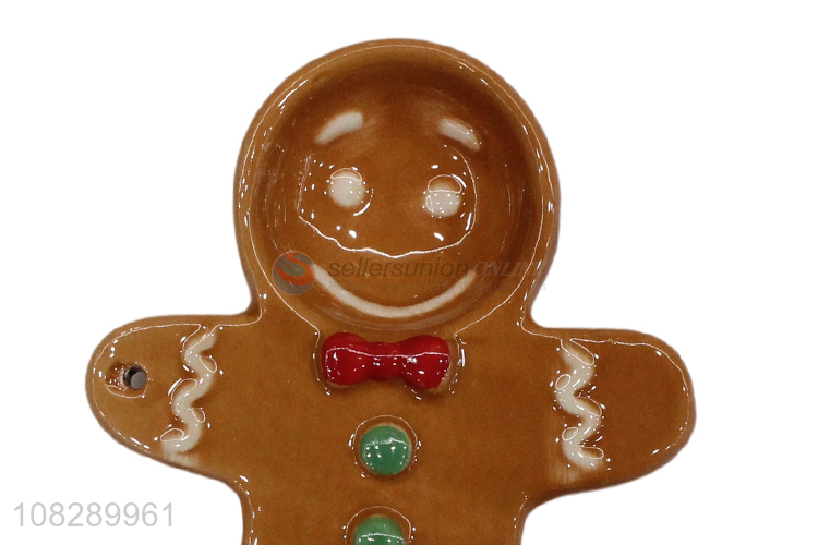 Yiwu market creative gingerbread man plate ceramic desktop ornament