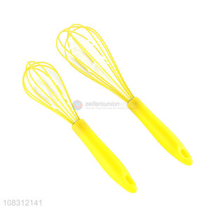 Yiwu wholesale long handle egg whisk kitchen manual baking gadgets