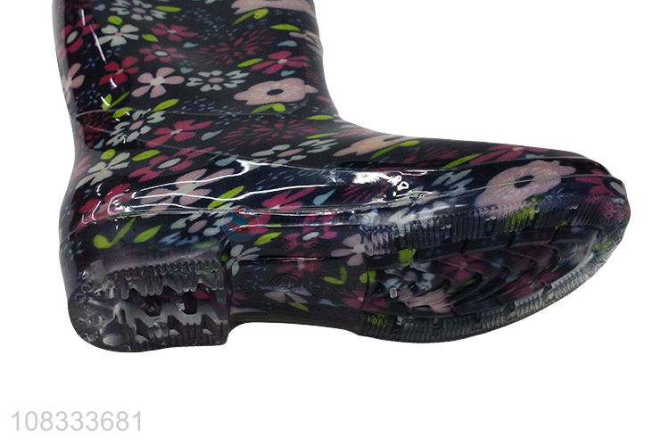 Hot selling women's knee high rain boots flower printed rain shoes