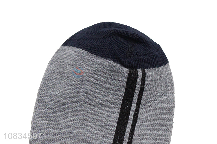 Good quality sweat-proof polyester socks leisure socks