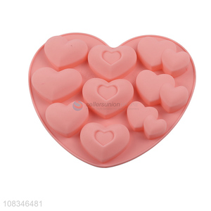 Good quality creative love cake mould kitchen silicone mould