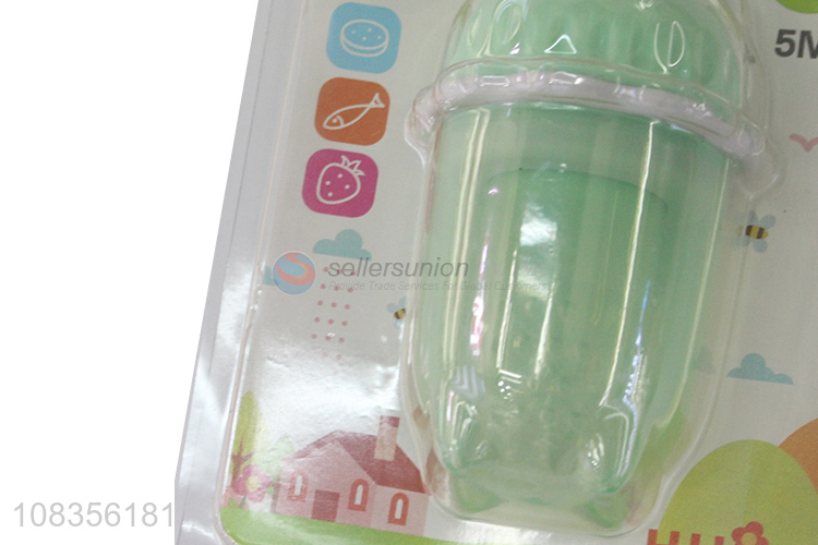 Wholesale food grade baby food feeder silicone fruit feeder