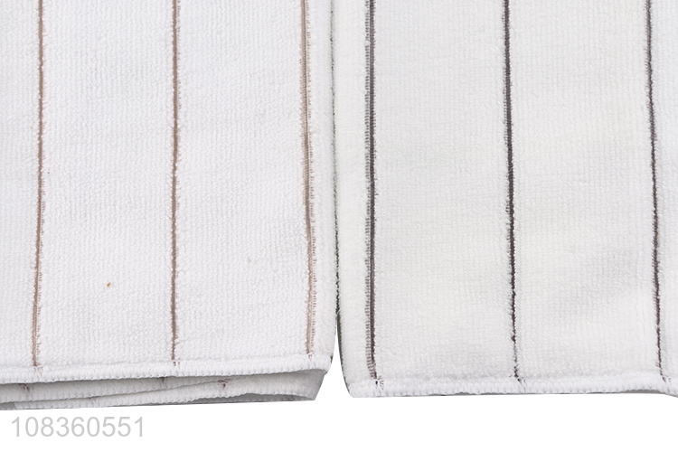 Best selling soft comfortable bathroom towel for daily use