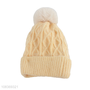 Yiwu wholesale girls winter warm fashion knitted hats