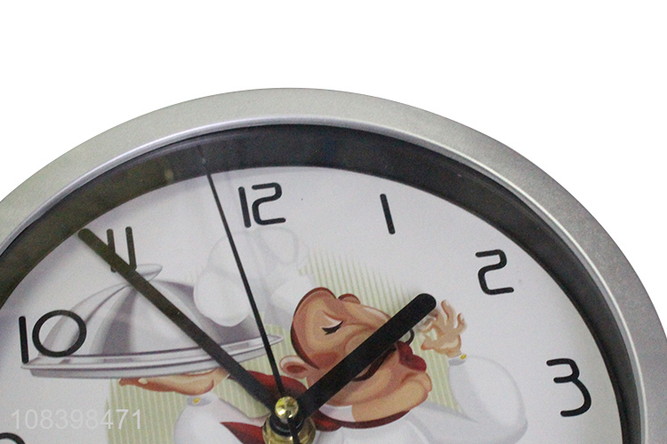 Low price silver plastic round wall clock home hangings