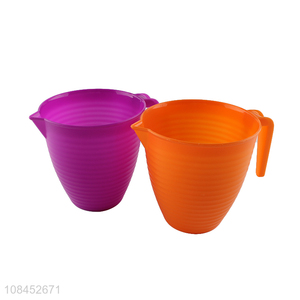 Factory wholesale plastic water cup large-capacity water scoop