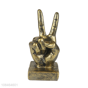 Wholesale resin hand statues gesture signal table sculpture for decor