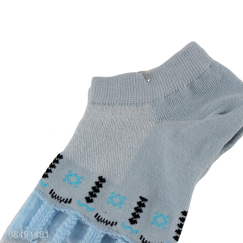Yiwu wholesale summer breathable short socks ankle socks