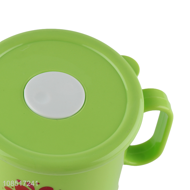 Latest design plastic household water cup mug with handle