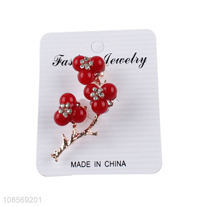 High quality alloy brooch banquet plum blossom brooches