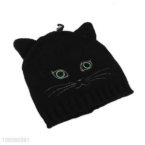 Wholesale cute cat design acrylic knitted beanie hat