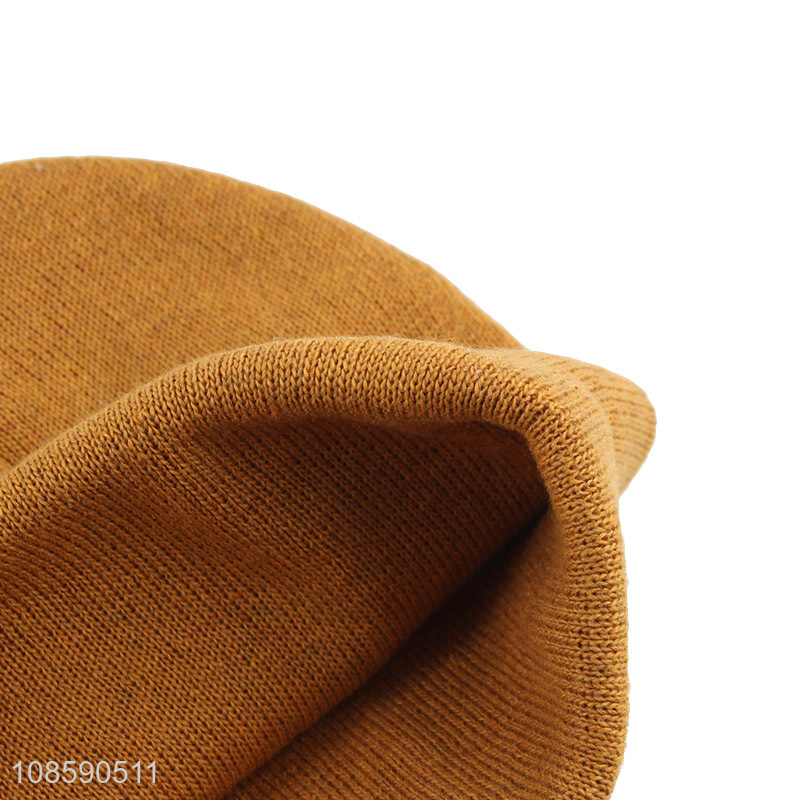 Wholesale unisex winter knitted cuffed beanie hat with patch